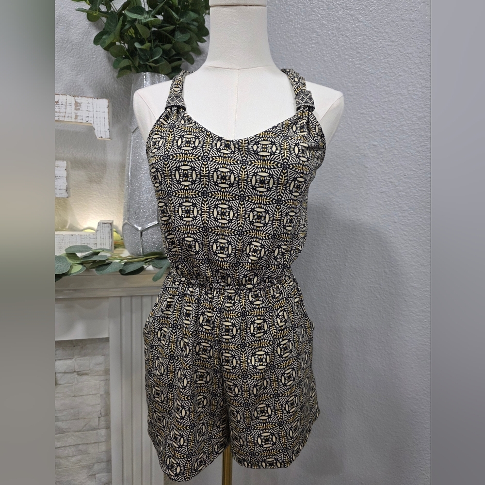 Xhilaration Geometric Black and Cream Romper
